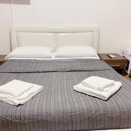 Rm Guest House โรม ภายนอก รูปภาพ