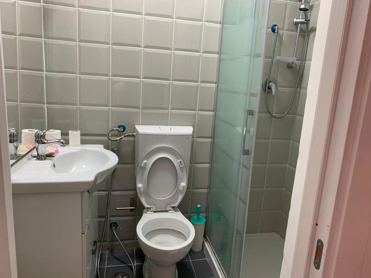 Rm Guest House โรม ภายนอก รูปภาพ